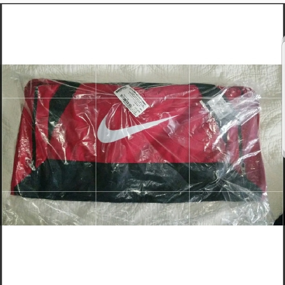 Nike duffel bag